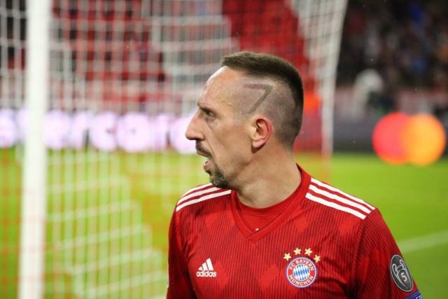 间内陷入战 间内陷入战